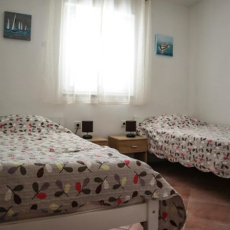 Nadin Holiday Home Ante With Beautiful Private Garden מראה חיצוני תמונה